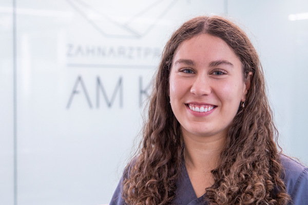 Zahnärztin Sabrina Wutz